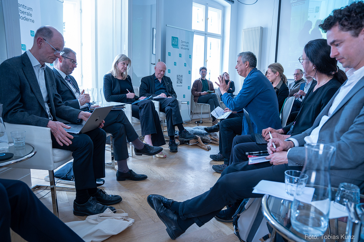 Russia could hardly carry out its war against Ukraine without China's technological and economic support. We discussed the implications for Western policymakers at a joint event with the New Eurasian Strategies Centre (NEST) held at the sidelines of the Munich Security Conference. Konstantin Eggert reports.