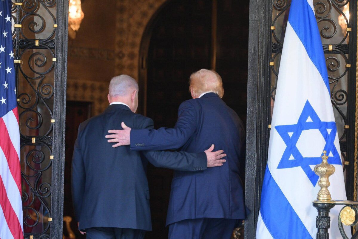 Der Streit zwischen Trump und Netanyahu offenbart eine gefährliche Allianz zwischen Washington und Jerusalem. Es geht dabei um mehr als um die Frage Deal oder Sieg und das politische Überleben zweier Männer - für Israel geht es auch um die eigene Existenz, schreibt Richard C. Schneider.